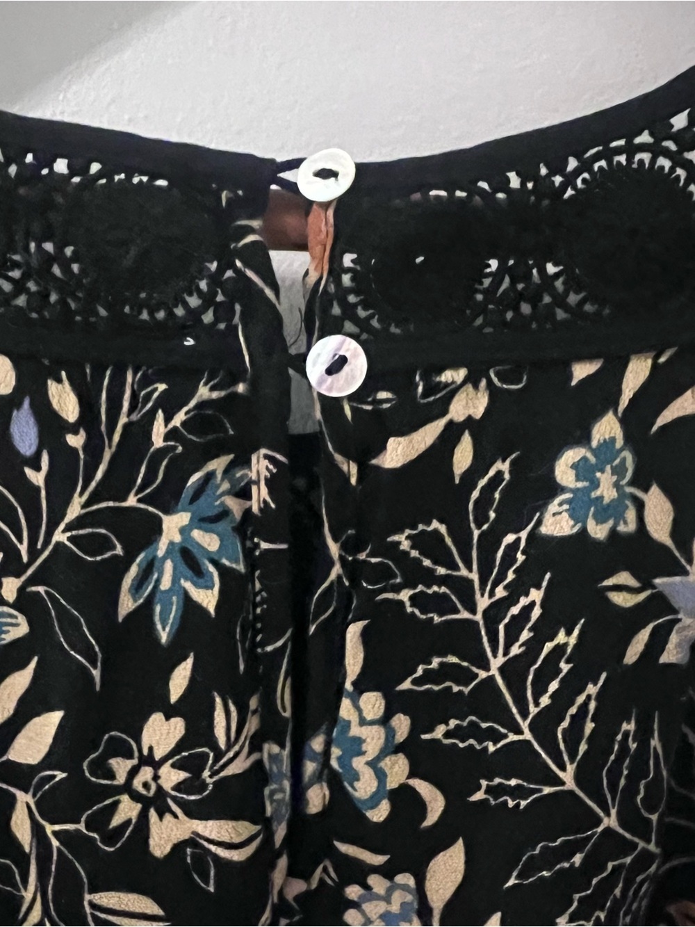 Daniel Rainn Black Floral Crochet-Neck Dress - Picture 4 of 6